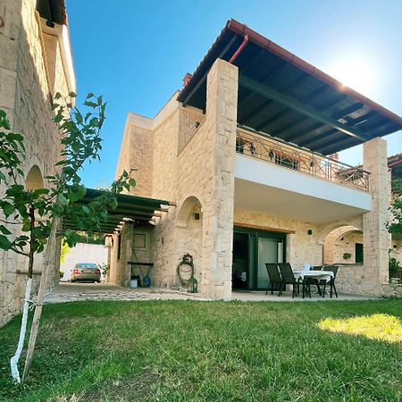 Mikael Pool Villa Палиурион Екстериор снимка